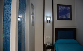 Hotel Y Apartamentos Dona Lola